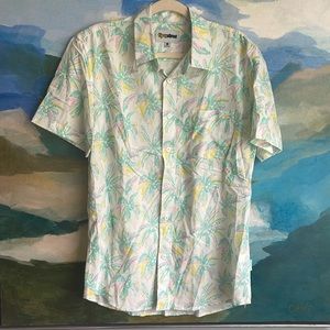 Tipsey Elves MEN'S VIBRANT VACATION HAWAIIAN SHIRT medium